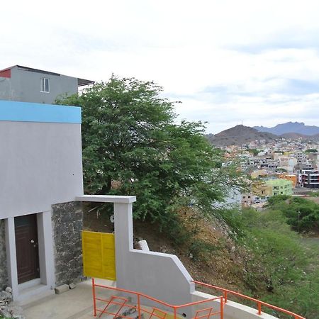 Pendora Appartements Mindelo Esterno foto