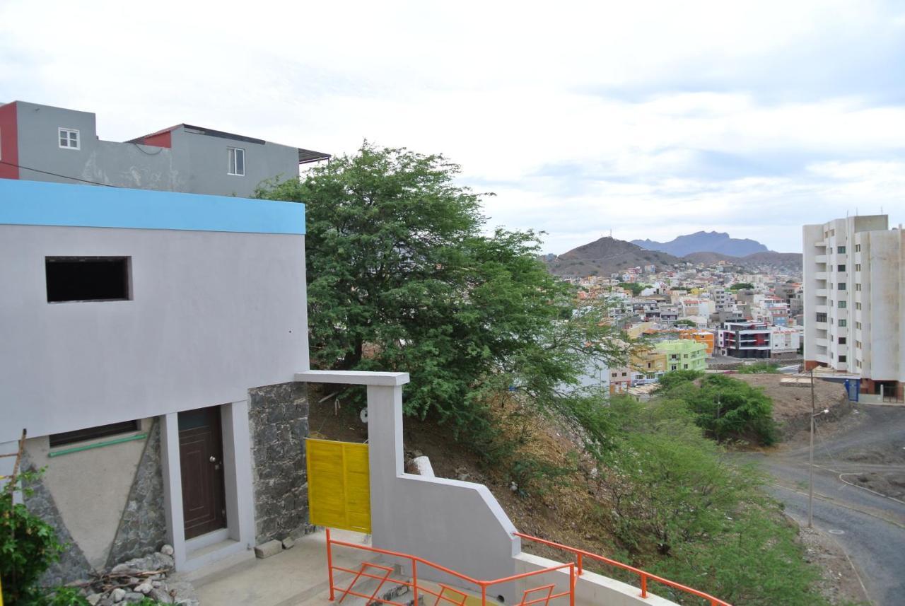 Pendora Appartements Mindelo Esterno foto